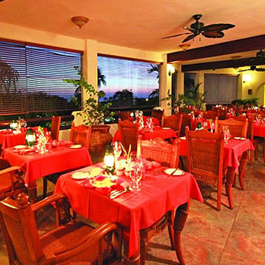 La Salsa Restaurant & Bar 
