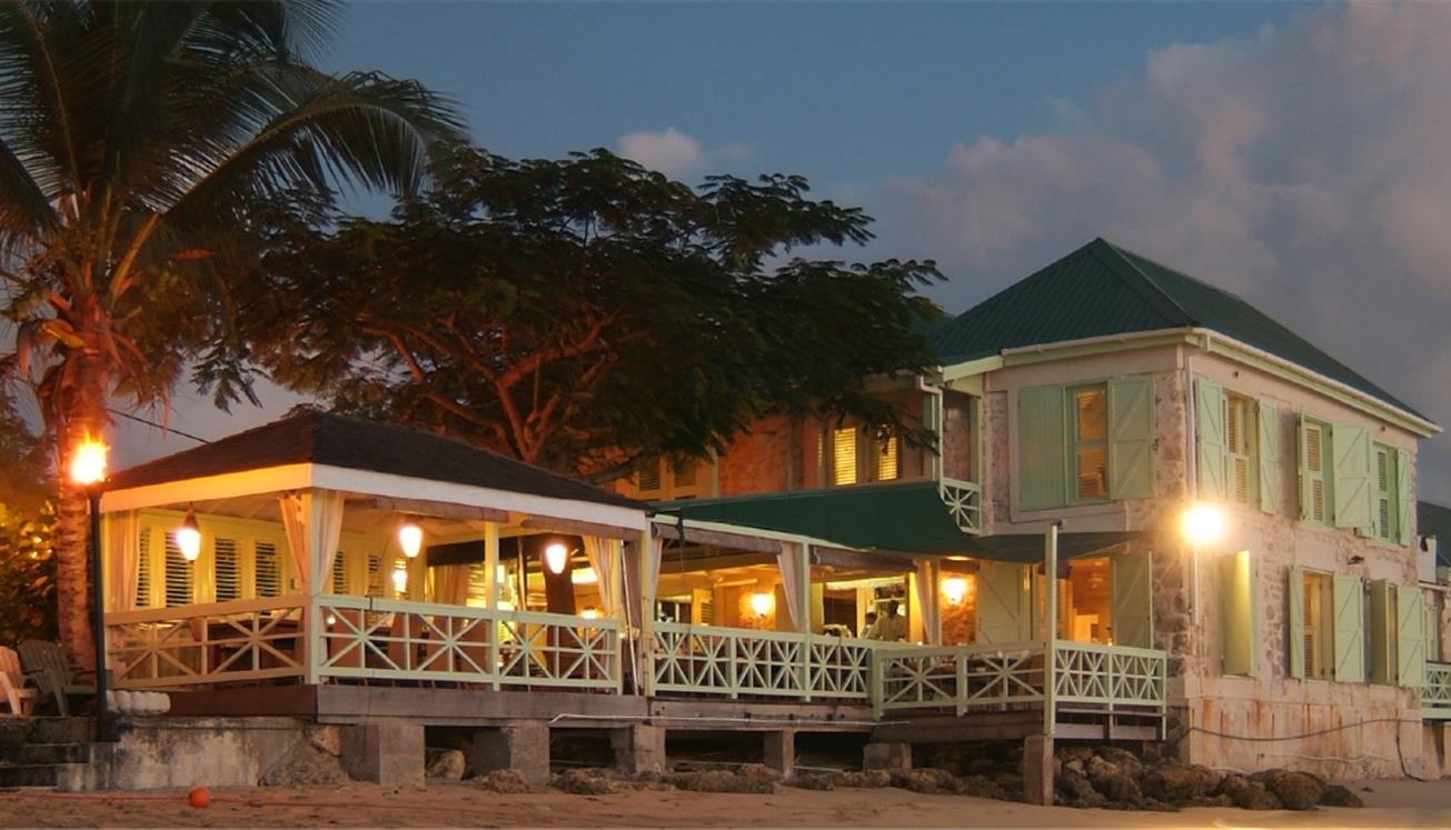 The Fish Pot Barbados Open Dining Restaurant in een Fort